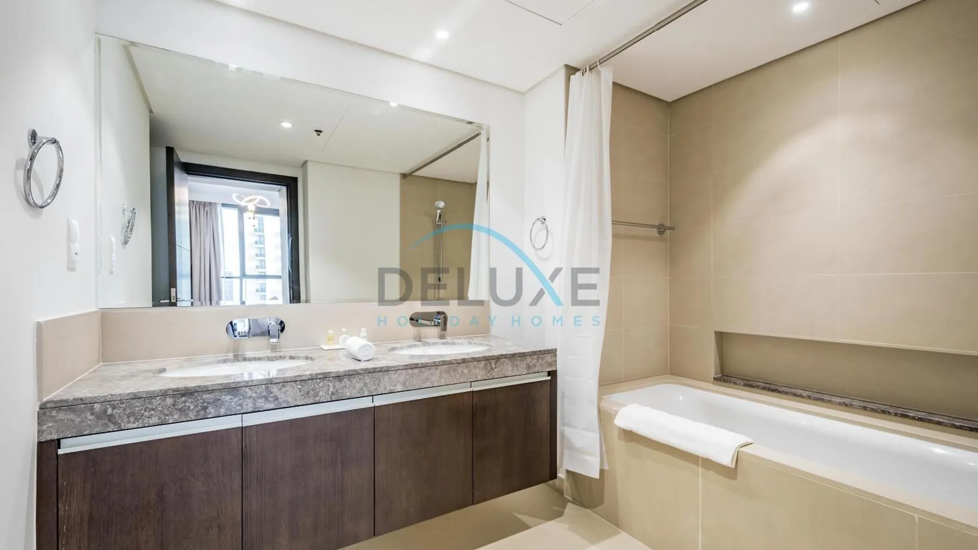 Luxurious 1Br Apartment In The Dubai Creek Residences North Tower 1, Creek Harbour By Deluxe Holiday Homes